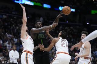 最终促使他 最终促使他